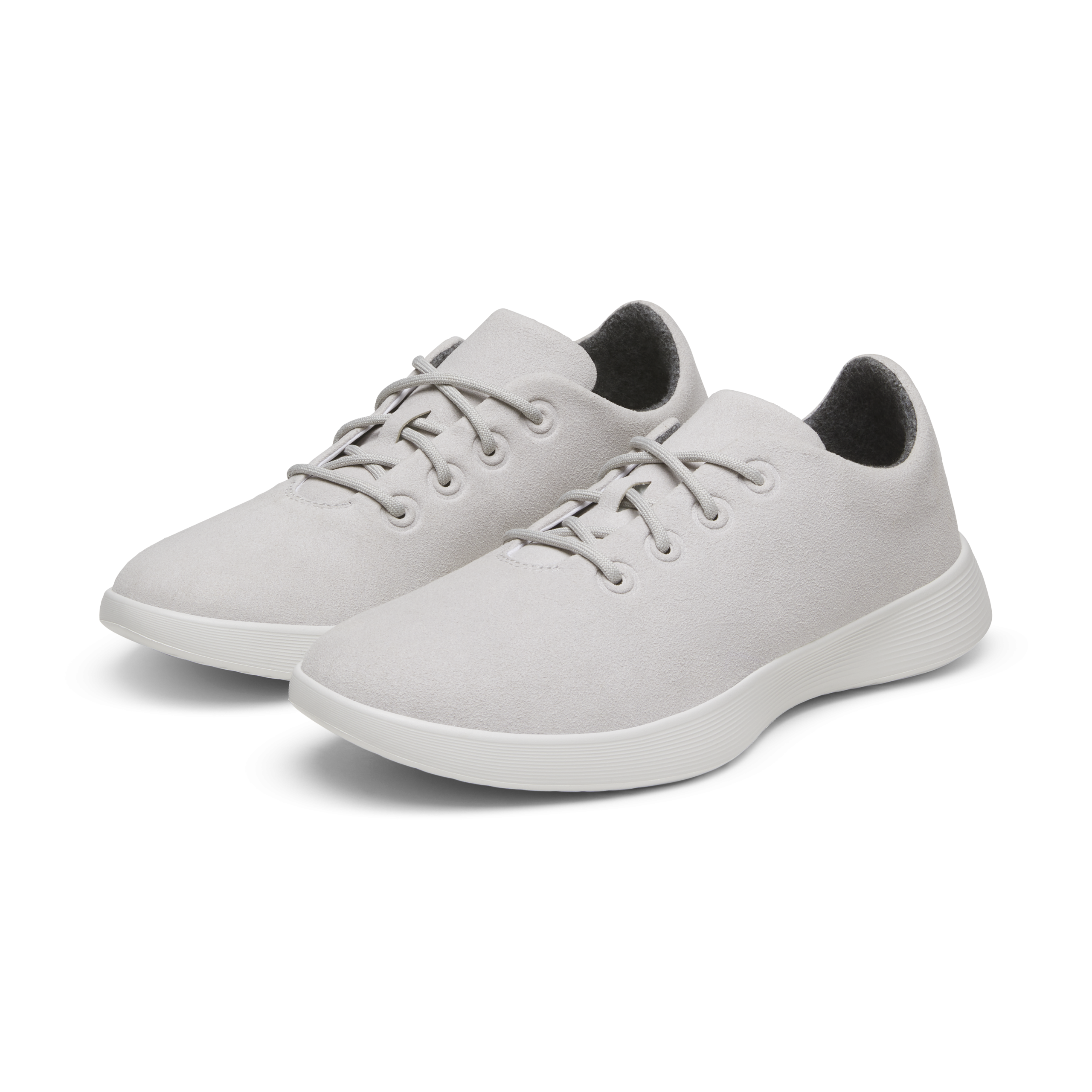 A12535_26Q1_Runner-NZ-Terralux-Light-Grey-Parchment_PDP_PAIR_3Q.png
